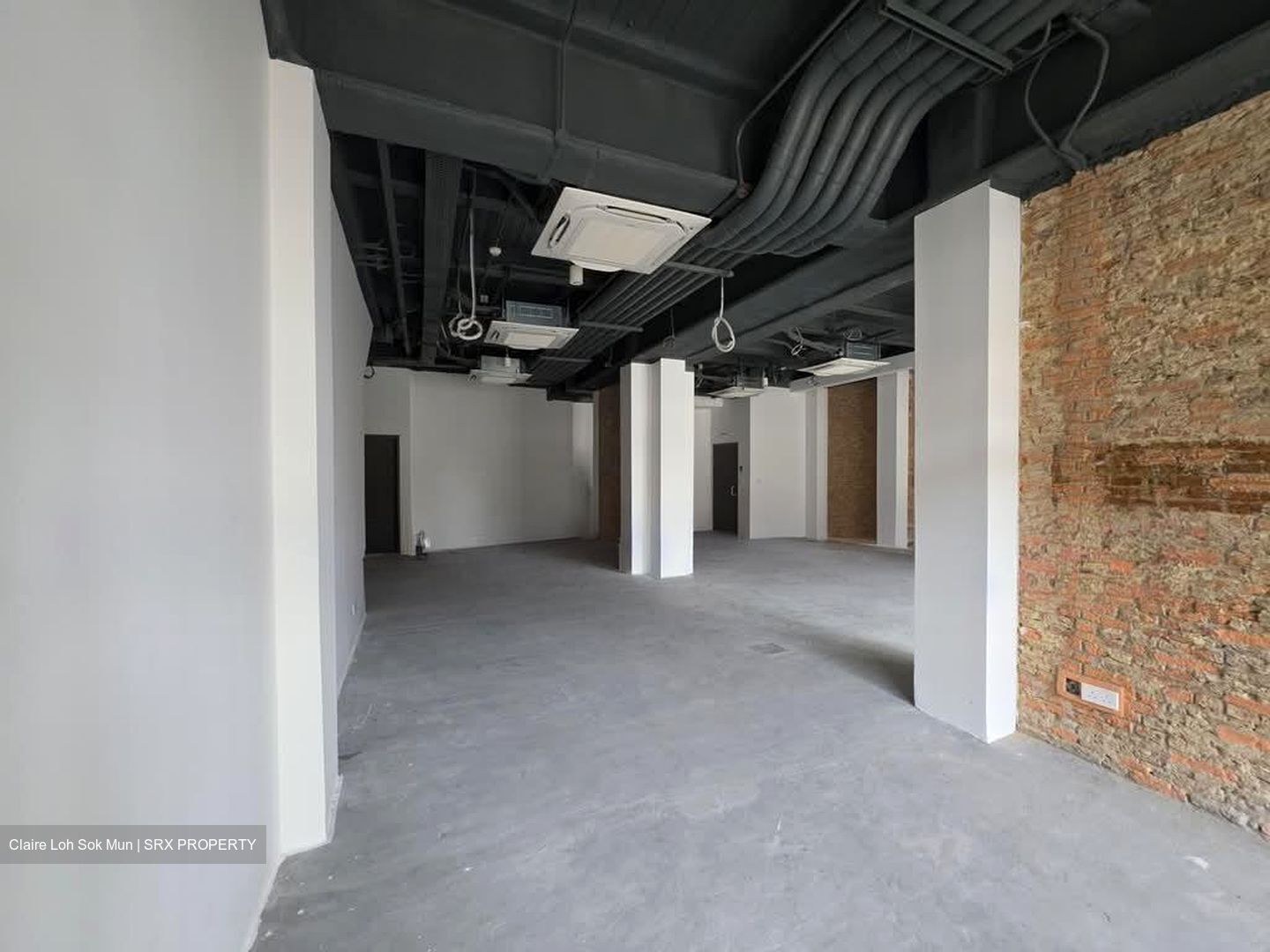 Serangoon Road (D8), Shop House #584325951